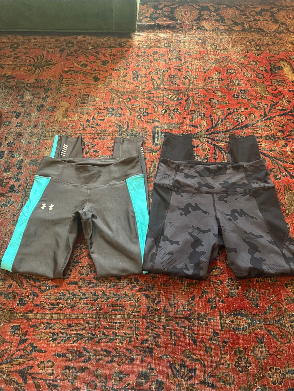 Under Armour women’s legging lot